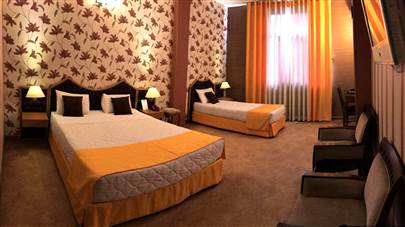 اتاق سه تخته هتل پارک سعدی شیراز